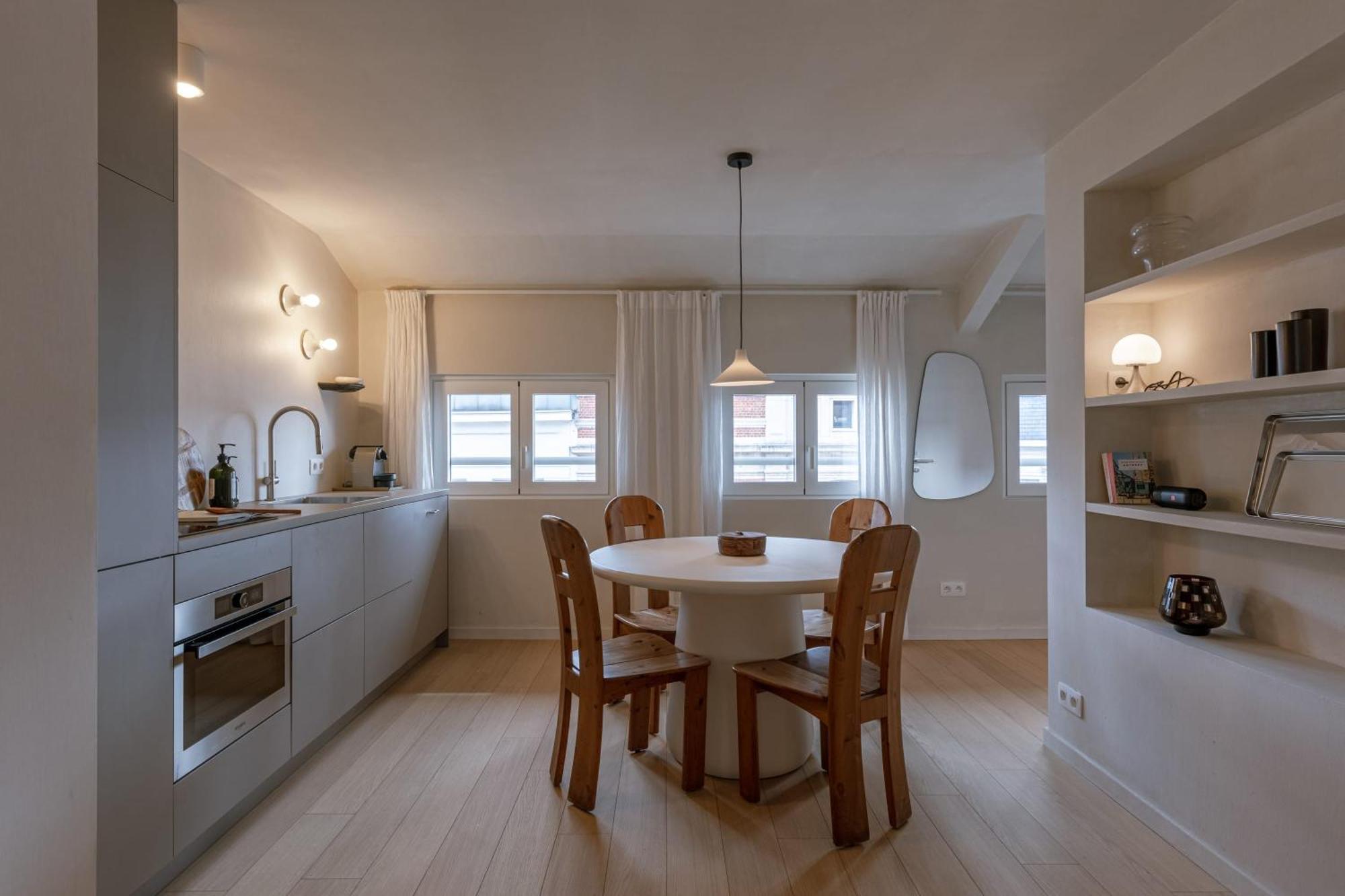 Huswell - Urban Getaway For Two In The Heart Of Antwerp Apartment Ngoại thất bức ảnh