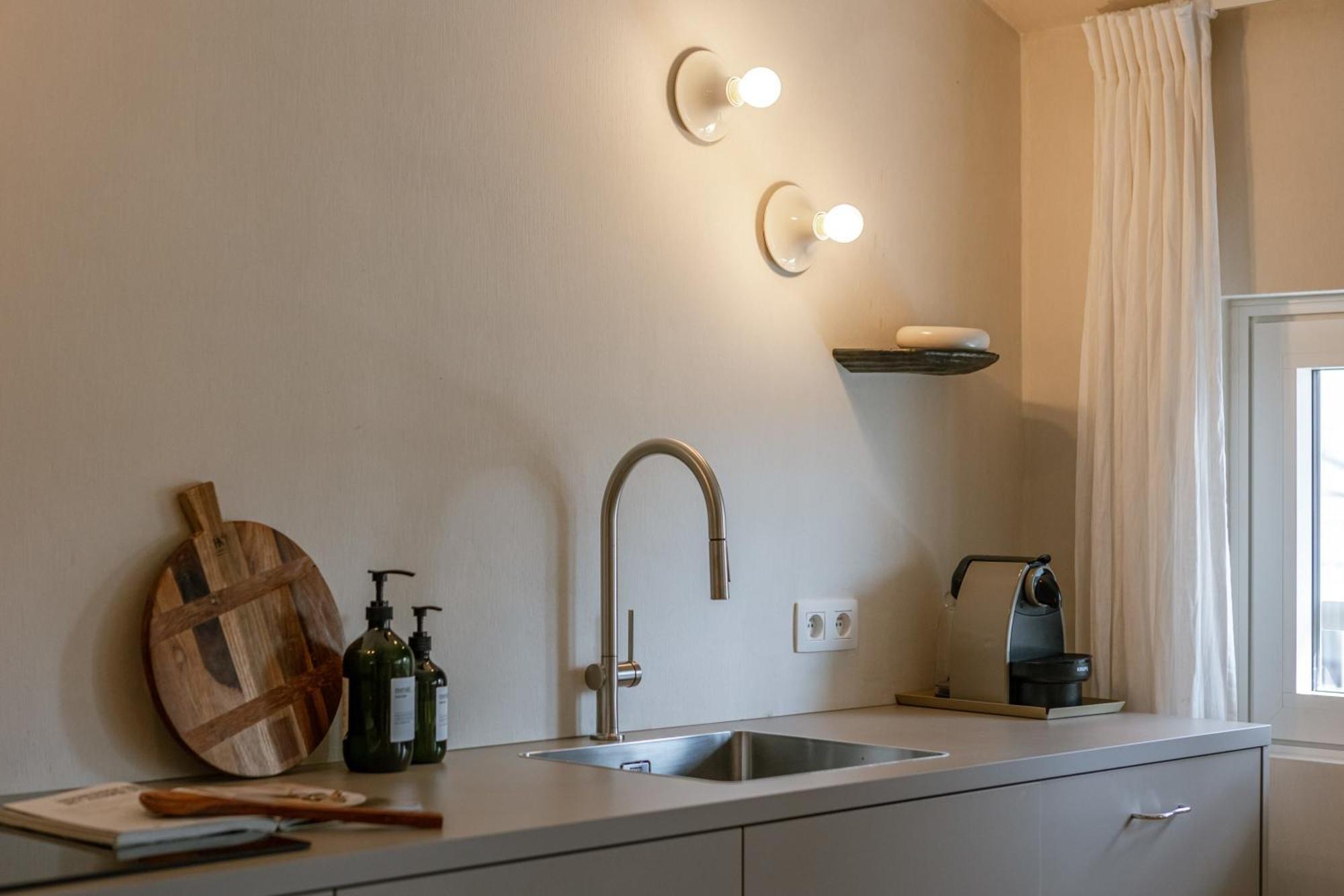 Huswell - Urban Getaway For Two In The Heart Of Antwerp Apartment Ngoại thất bức ảnh