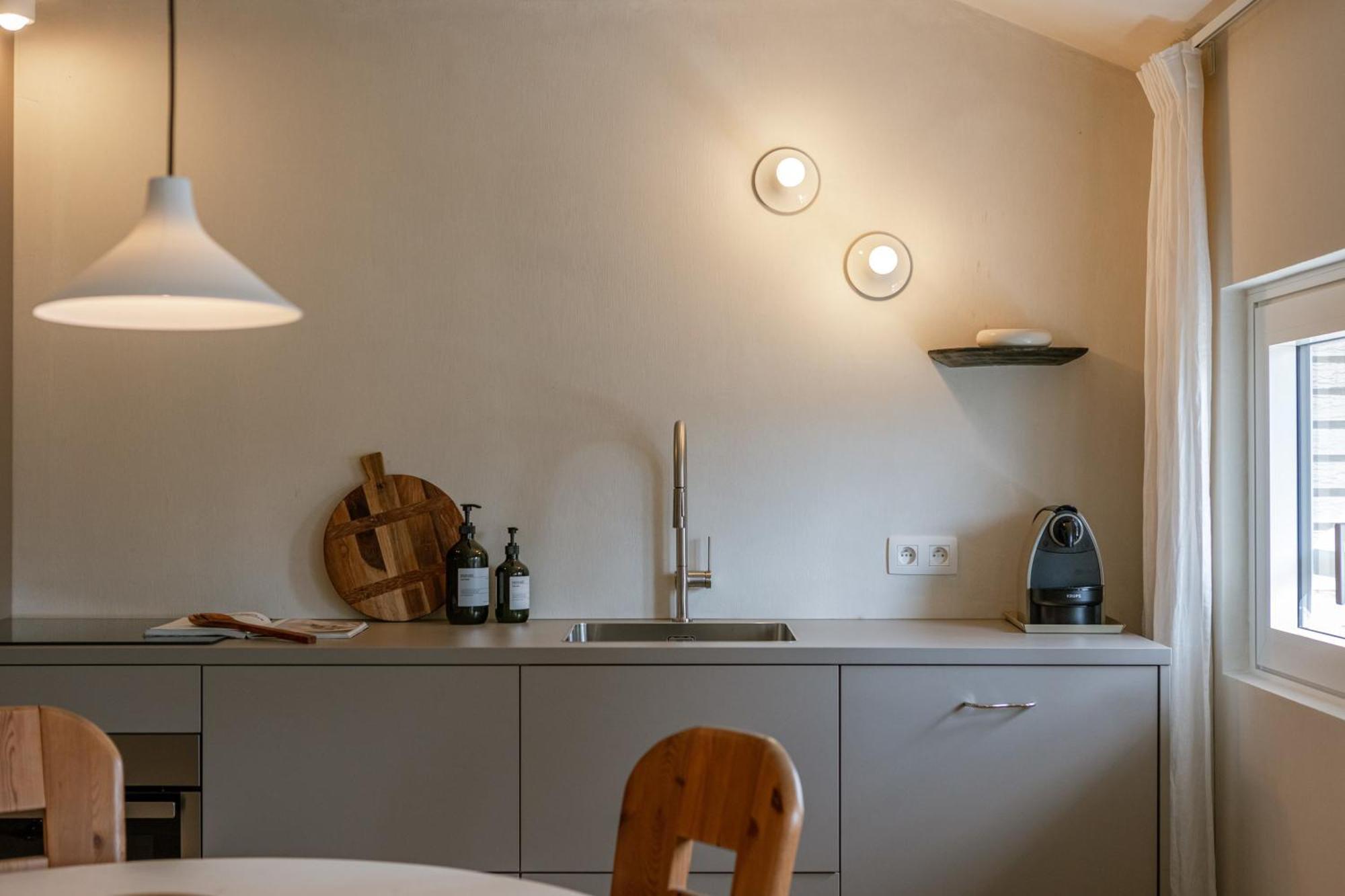 Huswell - Urban Getaway For Two In The Heart Of Antwerp Apartment Ngoại thất bức ảnh