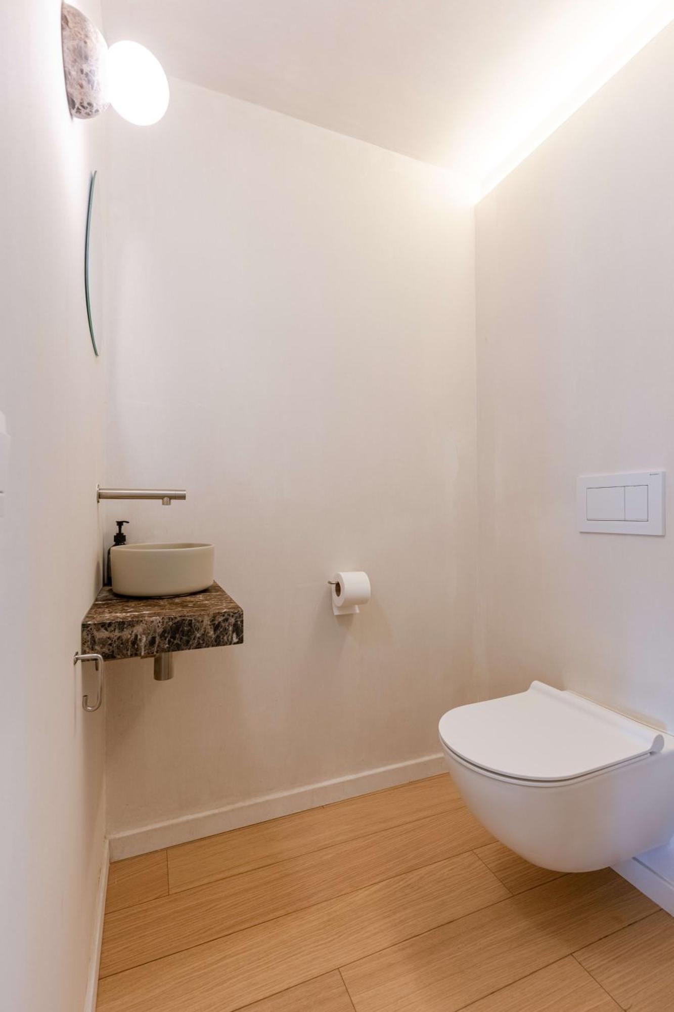 Huswell - Urban Getaway For Two In The Heart Of Antwerp Apartment Ngoại thất bức ảnh